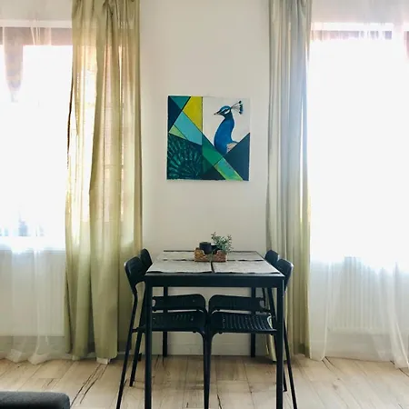 At The Shipyard Apartament